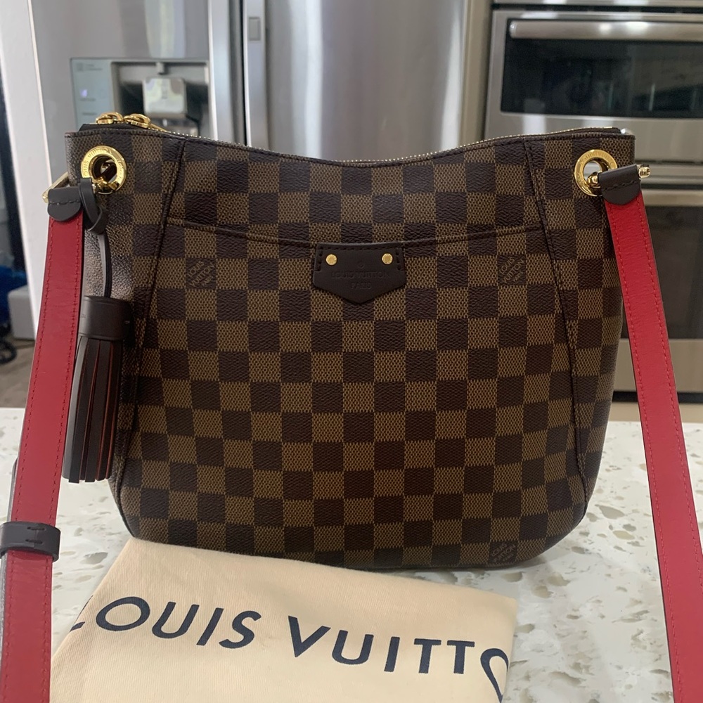 Louis Vuitton South Bank Besace